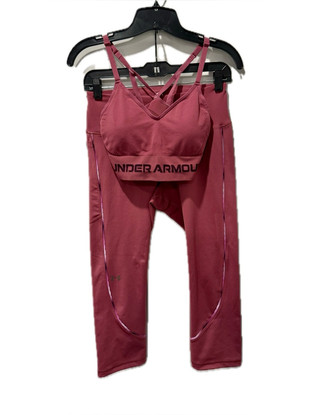 Under Armour Sports Bra and Crop Leggings Bundle in Faded Maroon